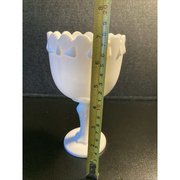 Vintage Milk Glass Pedestal Compote Bowl Scalloped Edge Candy Dish 7" Goblet - Picture 2 of 8